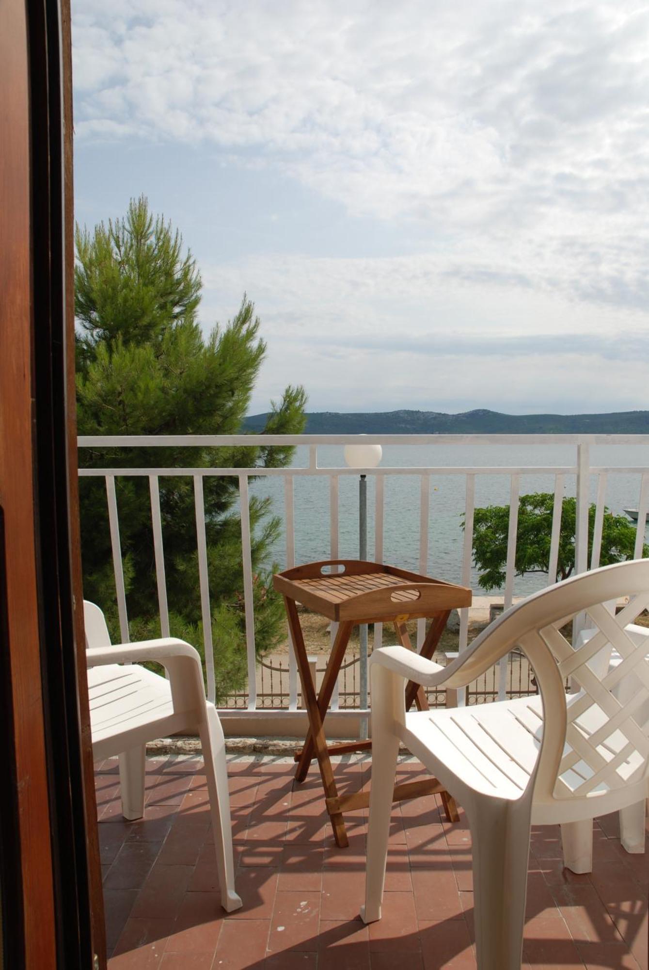 5 Meters From The Sea With Private Beach - 70M2 Colibri Sunset Apartments Sveti Petar  Exterior photo